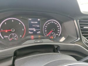 Volkswagen T-roc Edition 1.6 Tdi 85kw (115cv) - Foto 9