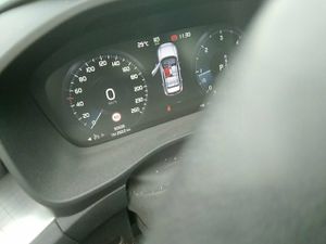 Volvo Xc40 (o) 2.0 D3 Business Plus Auto - Foto 9