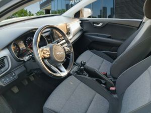 Kia Stonic 1.2 Dpi 62kw (84cv) Concept - Foto 8