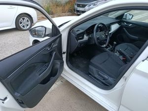 Skoda Kamiq 1.0 Tsi 81kw (110cv) Emotion - Foto 6