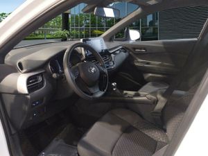 Toyota C-hr 1.8 125h Active - Foto 8