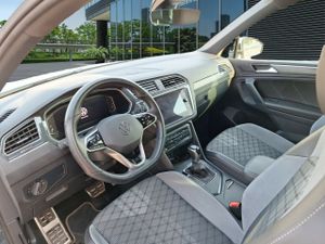 Volkswagen Tiguan R-line 2.0 Tdi 110kw (150cv) Dsg - Foto 8