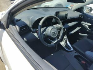 Toyota Yaris 1.5 120h Business Plus - Foto 8