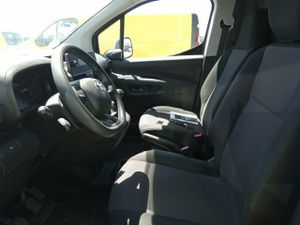 Toyota Proace City 1.5d 75kw (100cv) Gx 650kg Media - Foto 8