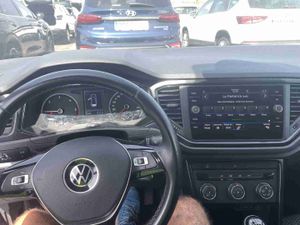 Volkswagen T-roc Edition 2.0 Tdi 85kw (115cv) - Foto 9