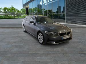 Bmw Series 3 320d Auto.touring - Foto 4