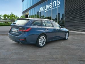 Bmw Series 3 320i Auto. Touring - Foto 5