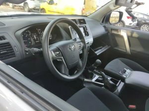 Toyota Landcruiser 2.8 D-4d Gx - Foto 8