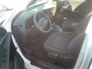 Kia Niro 1.6 Gdi Hev 104kw (141cv) Concept - Foto 8