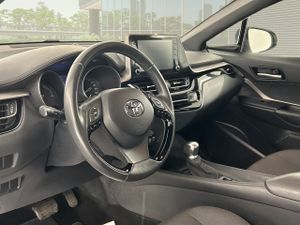 Toyota C-hr 1.8 125h Active - Foto 8