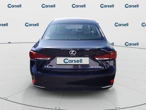 Lexus Is 2.5 300h Executive Parking - Foto 6