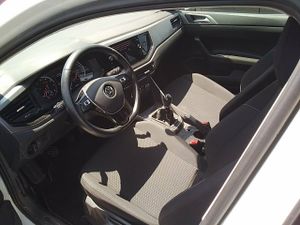Volkswagen Polo Advance 1.0 Tsi 70kw (95cv) - Foto 8