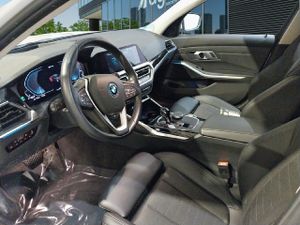 Bmw Series 3 330e - Foto 8