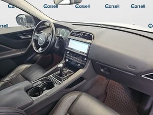 Jaguar F-Pace 2.0L i4D AWD Manual R-Sport - Foto 6