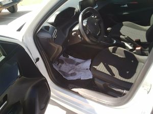 Peugeot 208 Bluehdi 73kw (100cv) Active - Foto 8