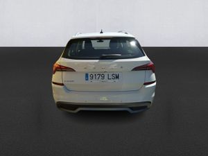 Skoda Kamiq 1.0 Tsi 81kw (110cv) Dsg Ambition - Foto 6