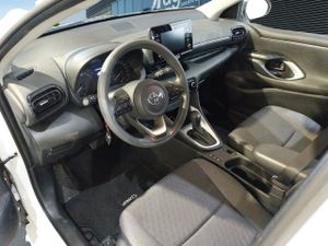 Toyota Yaris 1.5 120h Business Plus - Foto 8