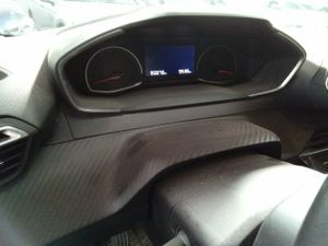 Peugeot 208 Bluehdi 73kw (100cv) Active - Foto 9
