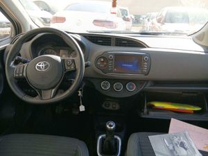Toyota Yaris 1.0 70 Active - Foto 9