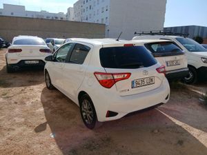 Toyota Yaris 1.0 70 Active - Foto 3