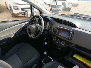 Toyota Yaris 1.0 70 Active - Foto 6