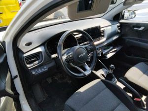 Kia Stonic 1.2 Dpi 62kw (84cv) Concept - Foto 8
