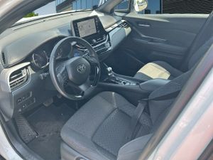 Toyota C-hr 1.8 125h Active - Foto 8