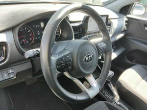 Kia Stonic 1.0 T-gdi 88kw (120cv) Mhev Drive Dct - Foto 8