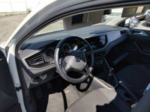 Volkswagen Polo Advance 1.0 Tsi 70kw (95cv) - Foto 8