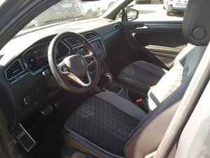 Volkswagen Tiguan R-line 2.0 Tdi 110kw (150cv) Dsg - Foto 8