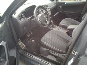 Volkswagen Tiguan R-line 2.0 Tdi 110kw (150cv) Dsg - Foto 8