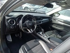 Alfa Romeo Stelvio 2.2 Diésel 140kw (190cv) Sprint+ Q4 - Foto 8
