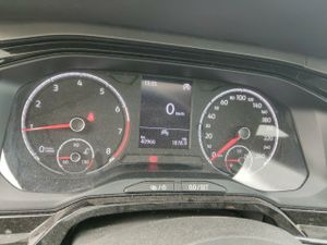 Volkswagen Polo Advance 1.0 Tsi 70kw (95cv) - Foto 9