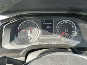 Volkswagen Polo Advance 1.0 Tsi 70kw (95cv) - Foto 9