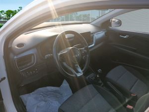 Kia Stonic 1.2 Dpi 62kw (84cv) Concept - Foto 8