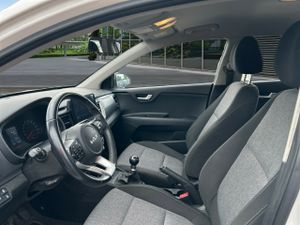 Kia Stonic 1.2 Dpi 62kw (84cv) Concept - Foto 8