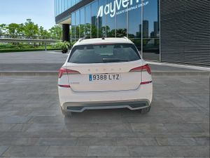 Skoda Kamiq 1.0 Tsi 81kw (110cv) Dsg Emotion - Foto 6