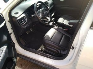 Kia Stonic 1.0 T-gdi 88kw (120cv) Black Edition Dct - Foto 8