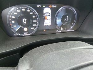 Volvo Xc40 1.5 T5 Twin Recharge R-design Auto - Foto 9