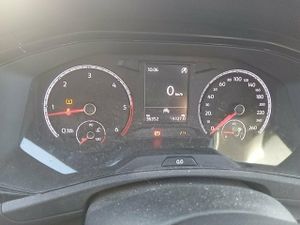 Volkswagen T-roc Edition 1.6 Tdi 85kw (115cv) - Foto 9