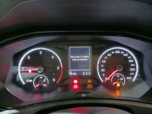 Volkswagen T-roc Edition 1.6 Tdi 85kw (115cv) - Foto 8