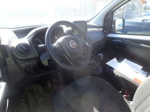 Fiat Fiorino Cargo Base N1 1.3 Mjet 59 Kw (80 Cv) - Foto 6