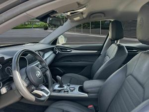 Alfa Romeo Stelvio 2.2 Diésel 140kw (190cv) Sprint Rwd - Foto 8