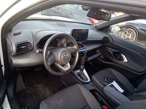 Toyota Yaris Cross 1.5 120h Active Tech - Foto 8