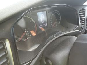 Volkswagen T-roc Edition 2.0 Tdi 85kw (115cv) - Foto 9