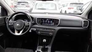 Kia Sportage 1.6 Mhev Business 100kw (136cv) 4x4 - Foto 9