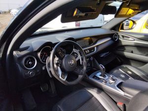 Alfa Romeo Stelvio 2.2 Diesel 140kw (190cv) Sprint Awd - Foto 8
