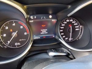 Alfa Romeo Stelvio 2.2 Diesel 140kw (190cv) Sprint Awd - Foto 9