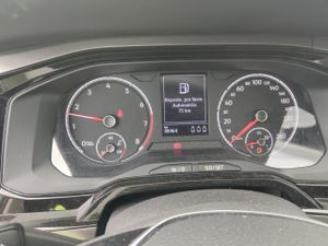 Volkswagen Polo Advance 1.0 Tsi 70kw (95cv) - Foto 9