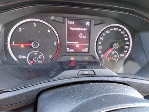 Volkswagen T-roc Edition 1.6 Tdi 85kw (115cv) - Foto 9